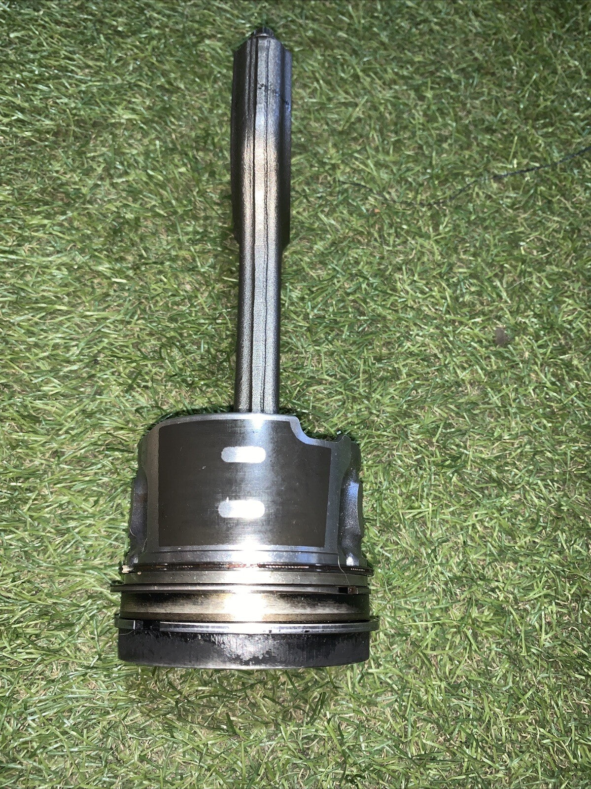 Pistone Motore Peugeot 2008 1.6 Diesel 9H05 1607373680 (2)