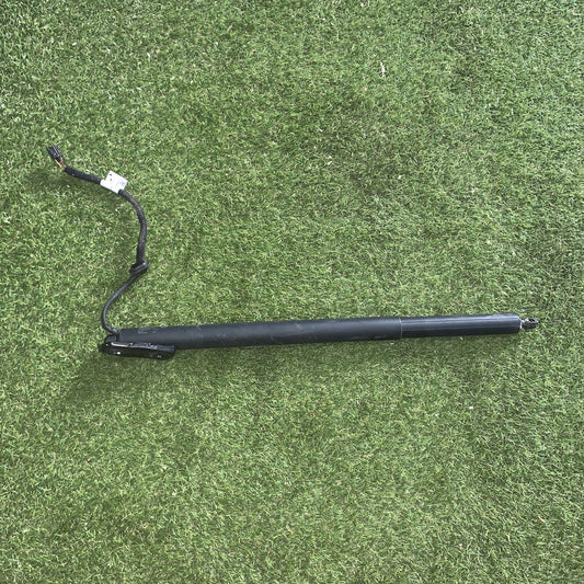 RICAMBI USATI 505592710 PISTONCINI COFANO POST. ALFA ROMEO Stelvio Serie  604244