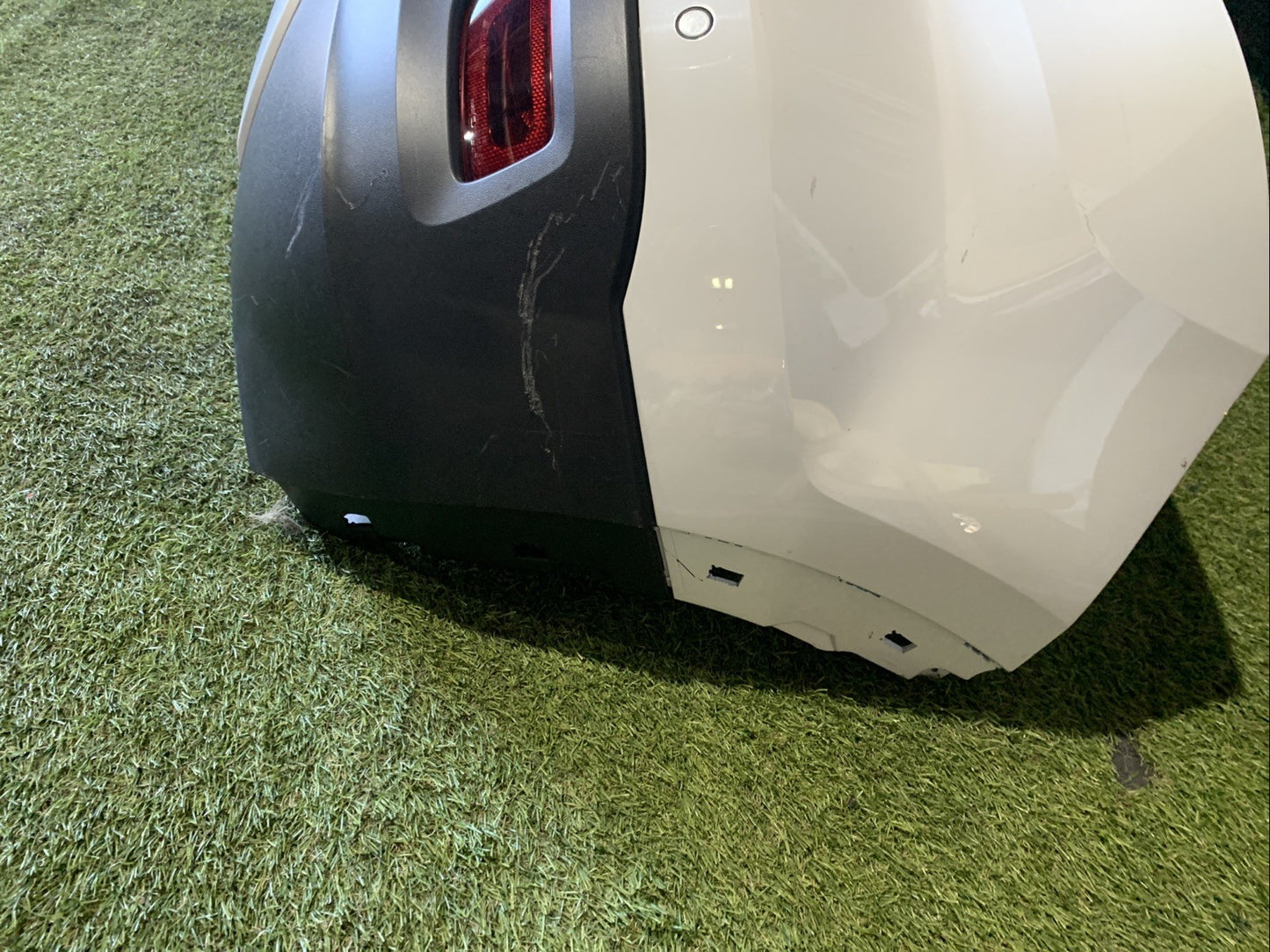 PARAURTI POSTERIORE COMPLETO VOLKSWAGEN T-CROSS  2019 IN POI CON SENSORI