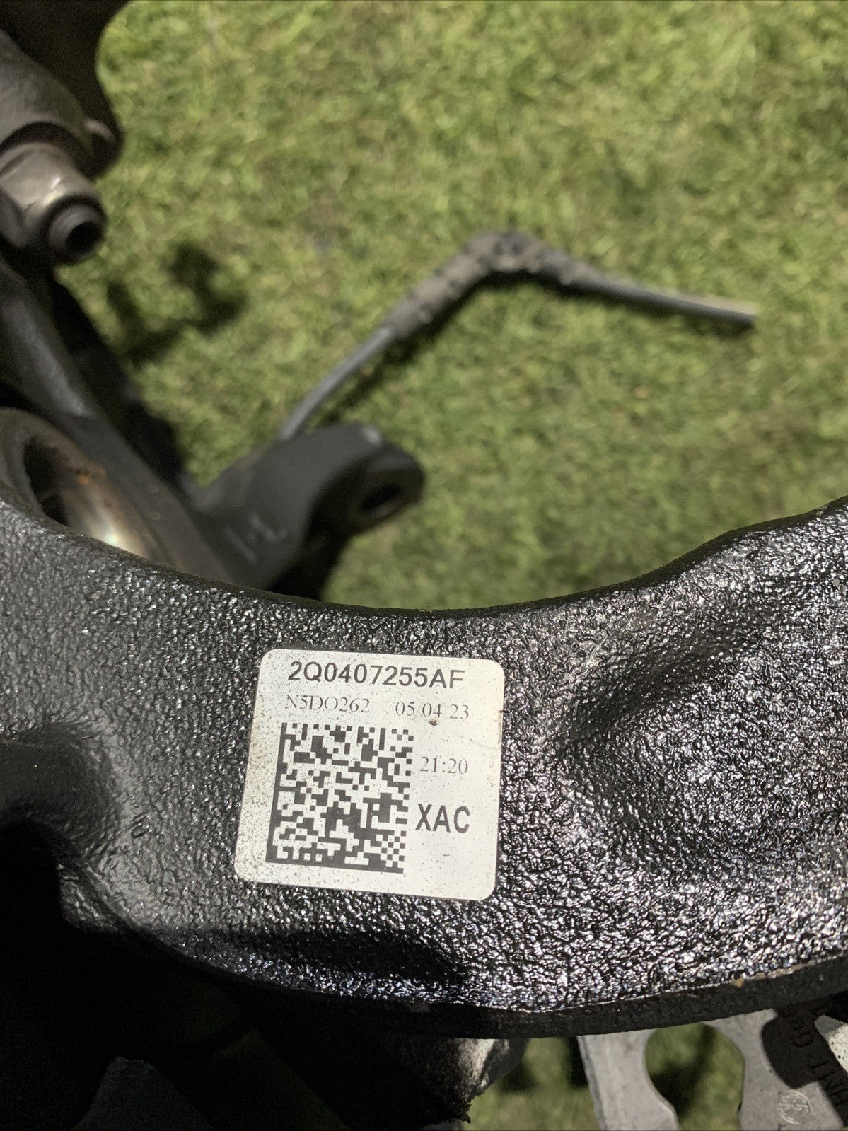 Mozzo Montante Fusello Anteriore Sinistro Audi A1 2019 1.0 Benzina 2Q0407255AF