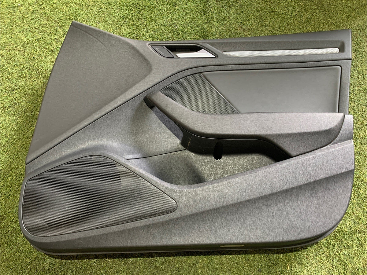 PANNELLO ANTERIORE DESTRO AUDI A3 Serie (8V1) 8V3867106