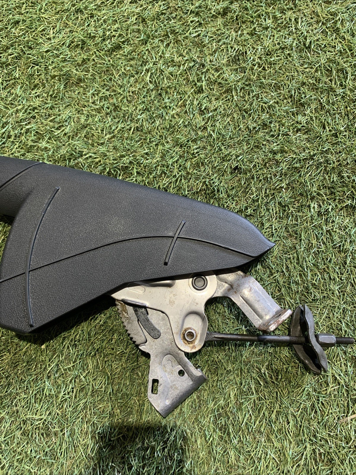 LEVA FRENO A MANO AUDI A1 2010 1.6 DIESEL 8X0711463