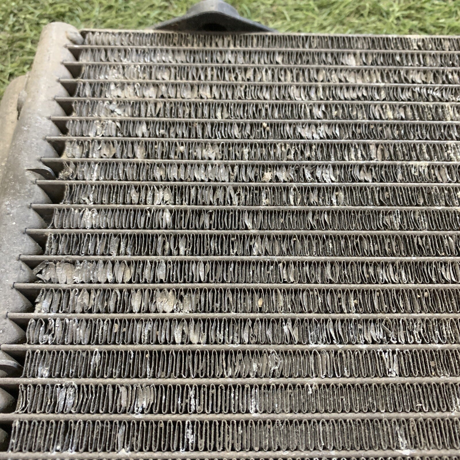 9655009380 RADIATORE ARIA CONDIZIONATA CITROEN C3 1.4 HDI (2)