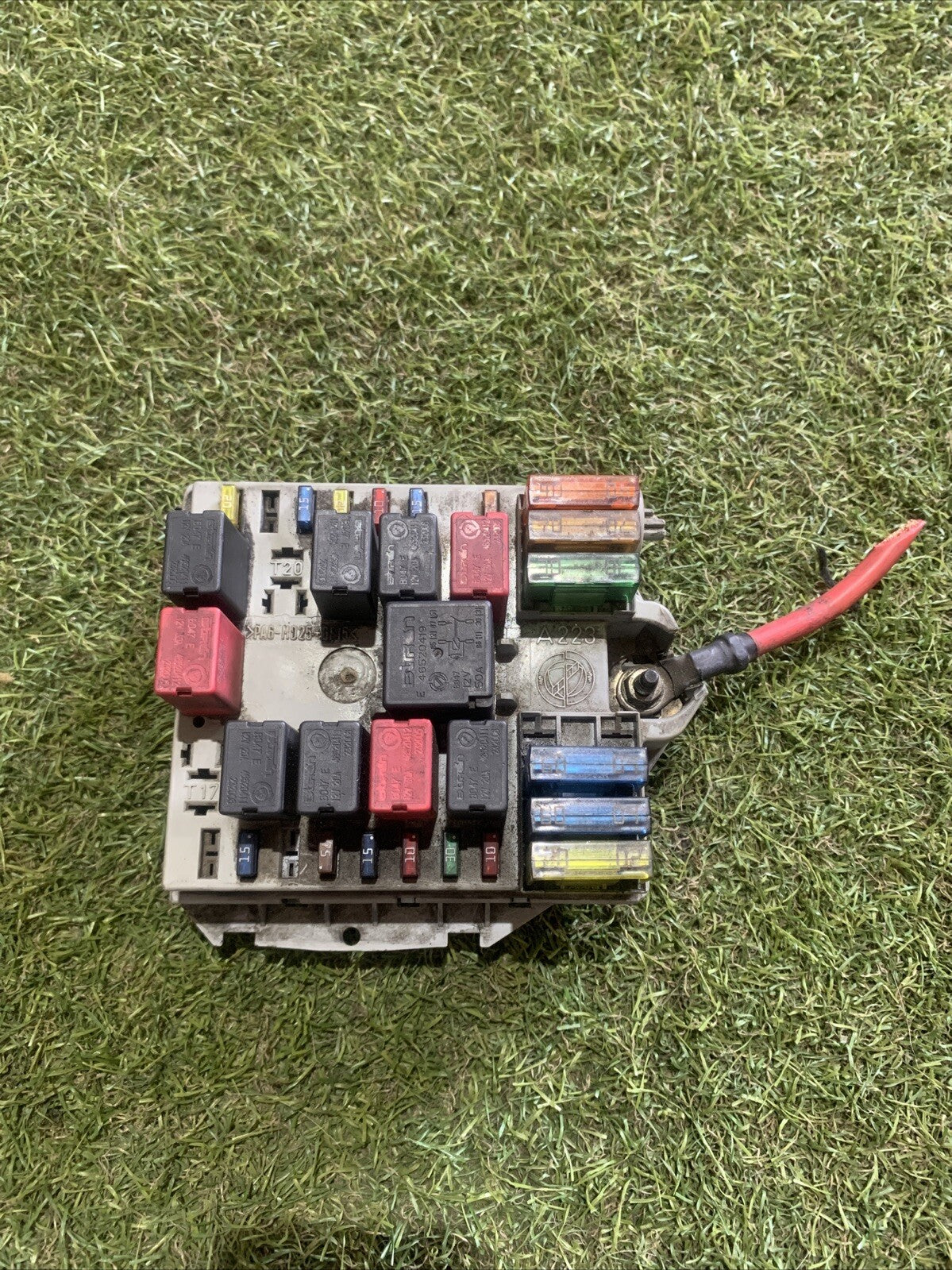 Centralina Porta Fusibili Fiat Punto 1999-2003 1.9 JTD 46835603