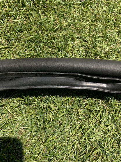 Guarnizione Porta Posteriore Sinistra Volkswagen Golf 8 5H4867913