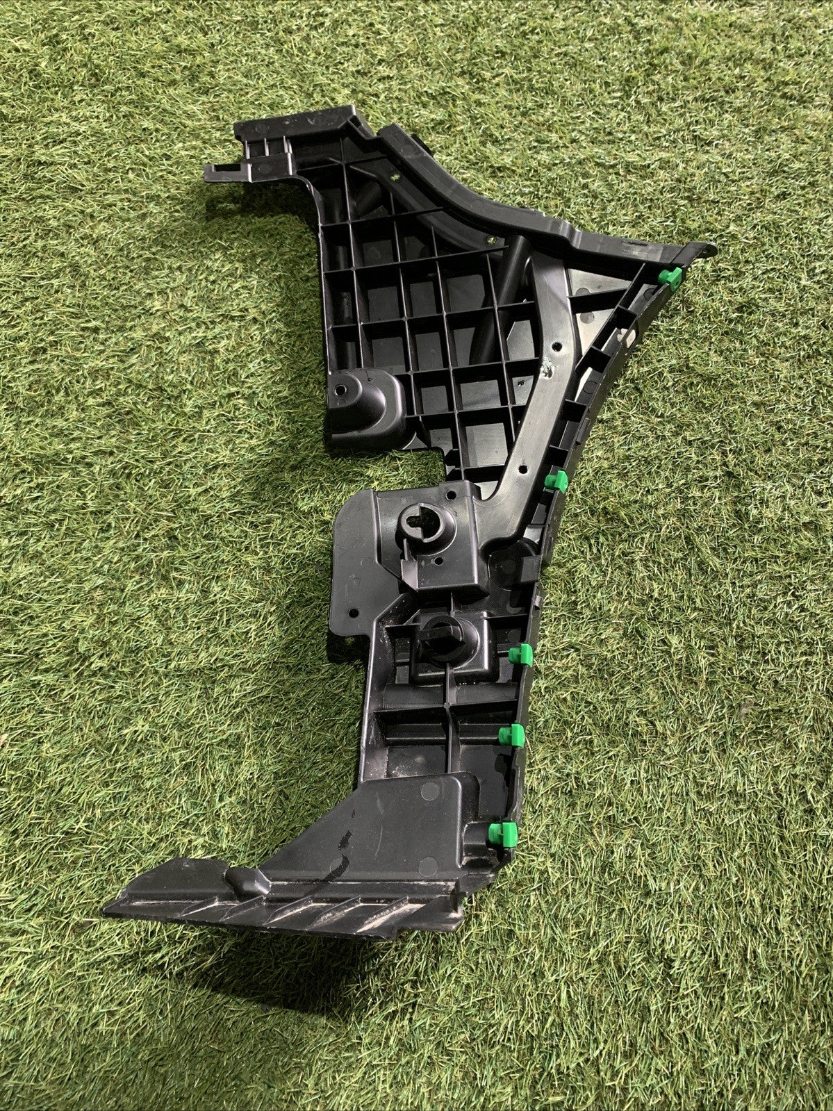 Staffa Paraurti Posteriore Sinistra Volvo XC60 2025 32296032