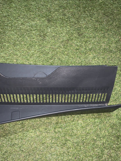 GRIGLIA GOCCIOLATOIO DESTRO VOLKSWAGEN T-CROSS Serie 2GM819404