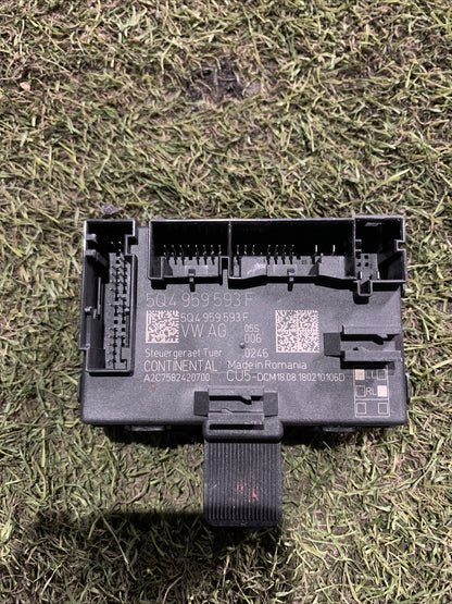 Centralina Porta Anteriore Sinistra Volkswagen T-Roc 5Q4959593F
