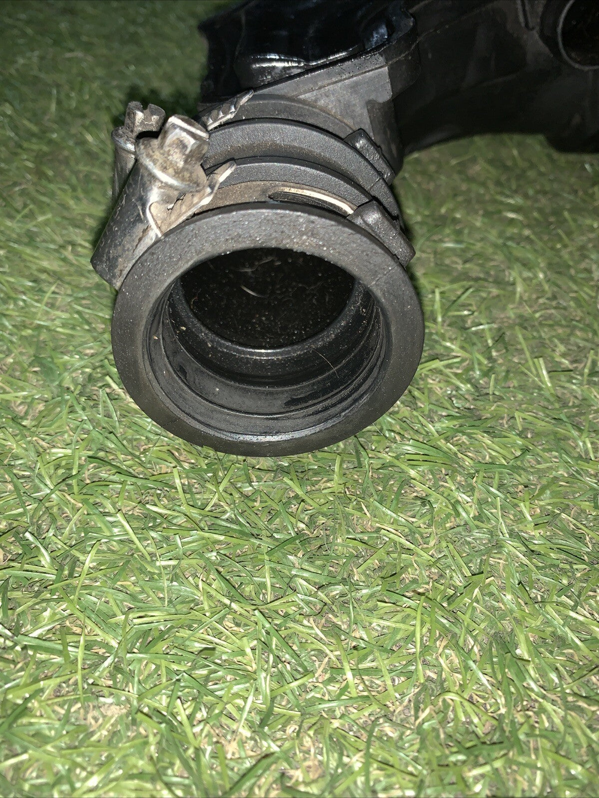 CV61-6C784-BD MANICOTTO TUBO ASPIRAZIONE ARIA FORD B-MAX 1.0 B 74KW 5M 5P (2013)