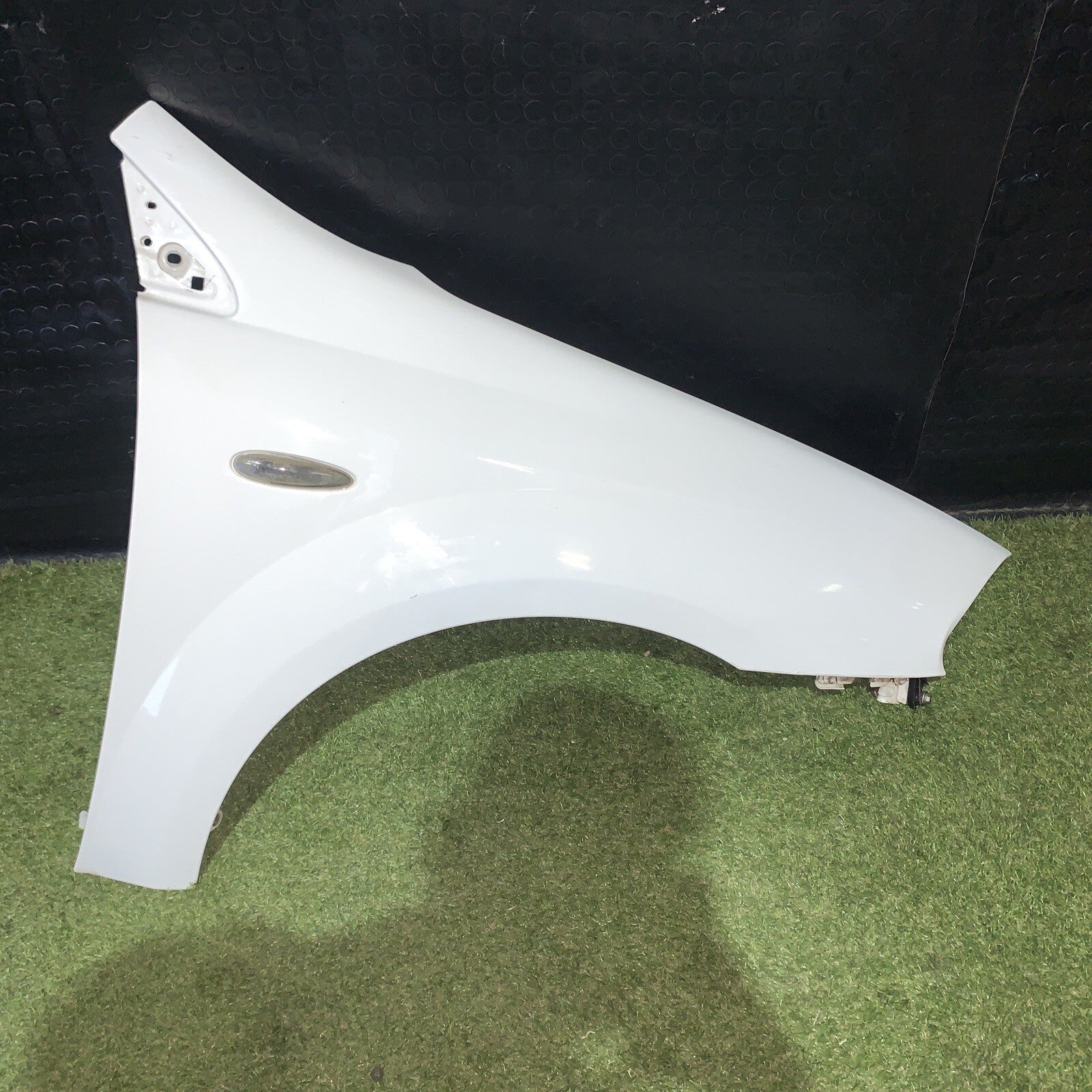 PARAFANGO ANT. DX PER FIAT CROMA