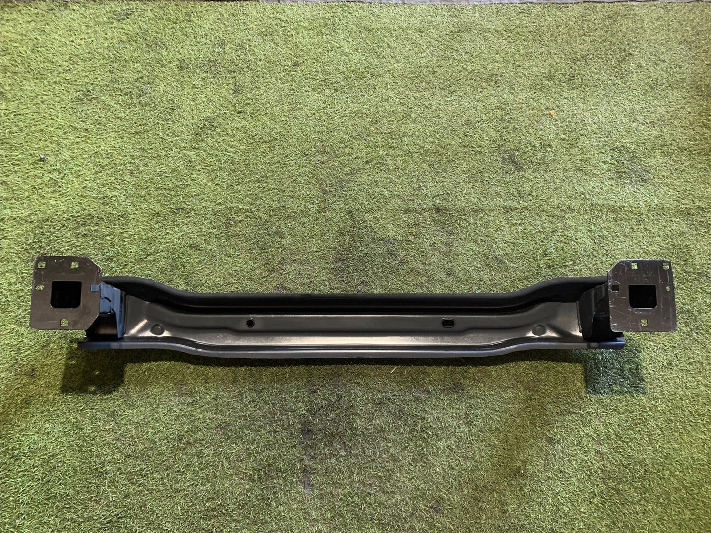 RINFORZO PARAURTI POSTERIORE PER RENAULT Kadjar Serie 756105718R (15>)
