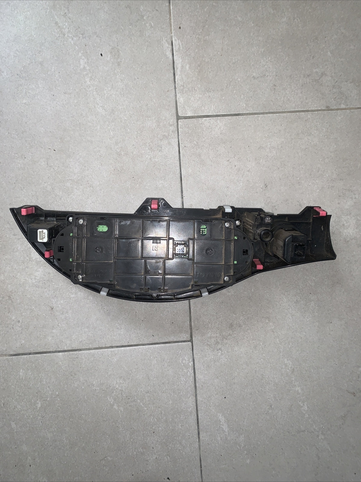 559000D800 CONSOLE COMANDI CLIMA TOYOTA YARIS III REST (P13) 1.5 Ben