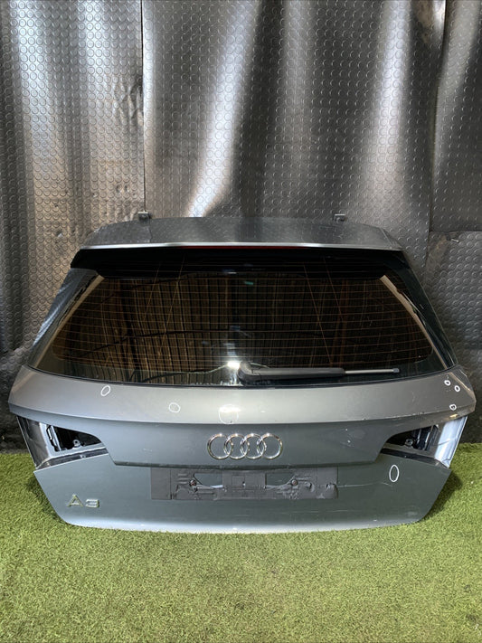 COFANO BAULE PORTELLONE POSTERIORE PER AUDI A3 Sportback Serie (8VA) (12 18)