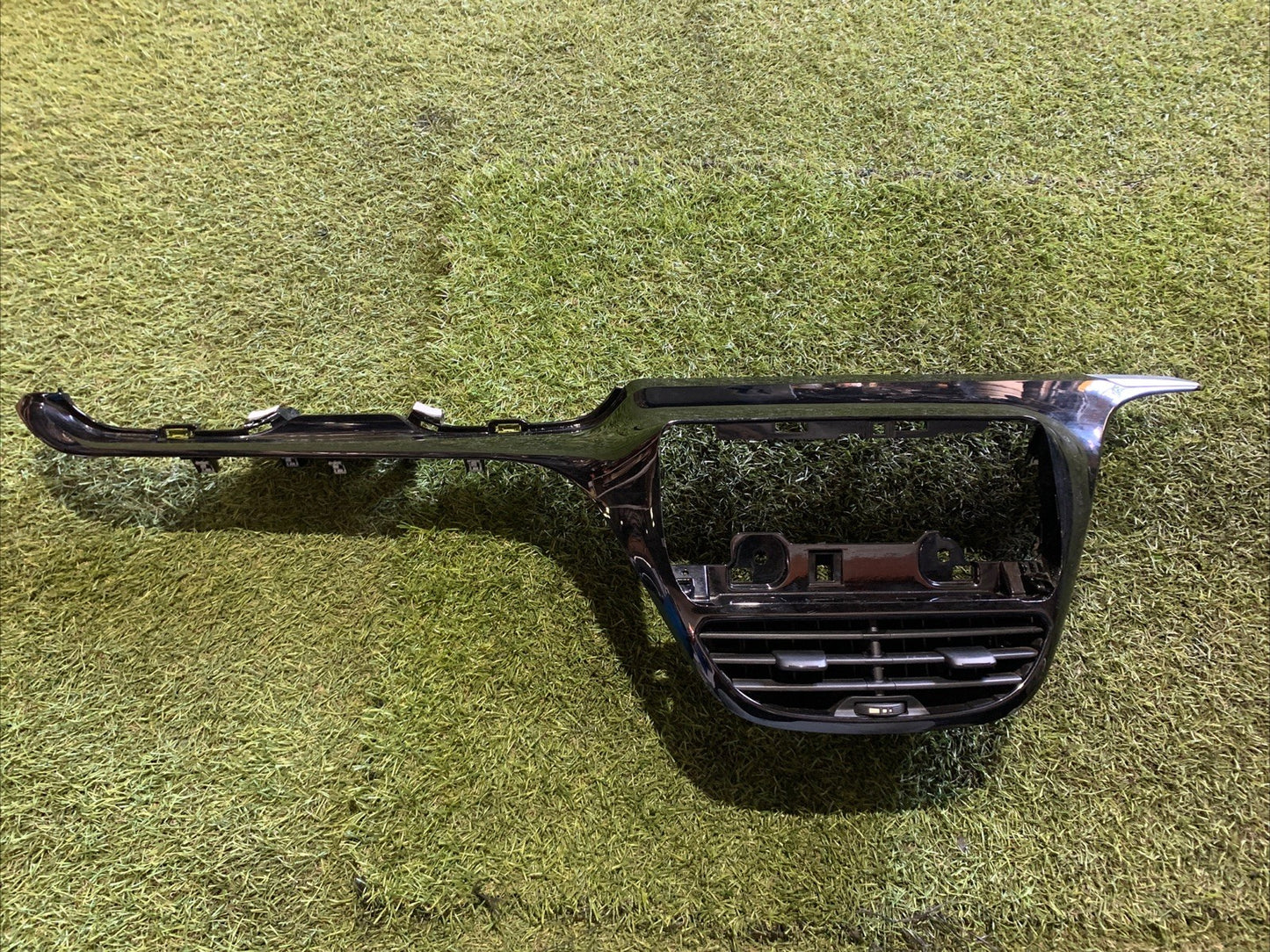 MODANATURA CENTRALE CRUSCOTTO PER PEUGEOT 208 Serie 9673830077 (12>19)