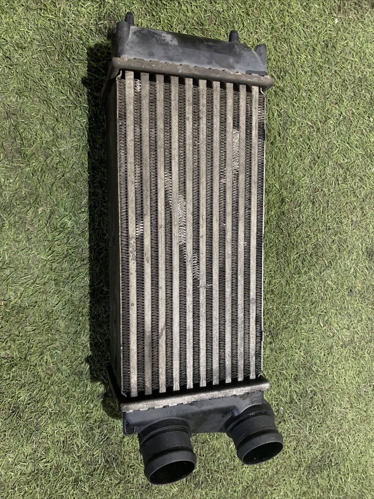 RADIATORE INTERCOOLER PEUGEOT 307 - 1.6 HDi ( 2004   2008 ) VALEO 9648551880