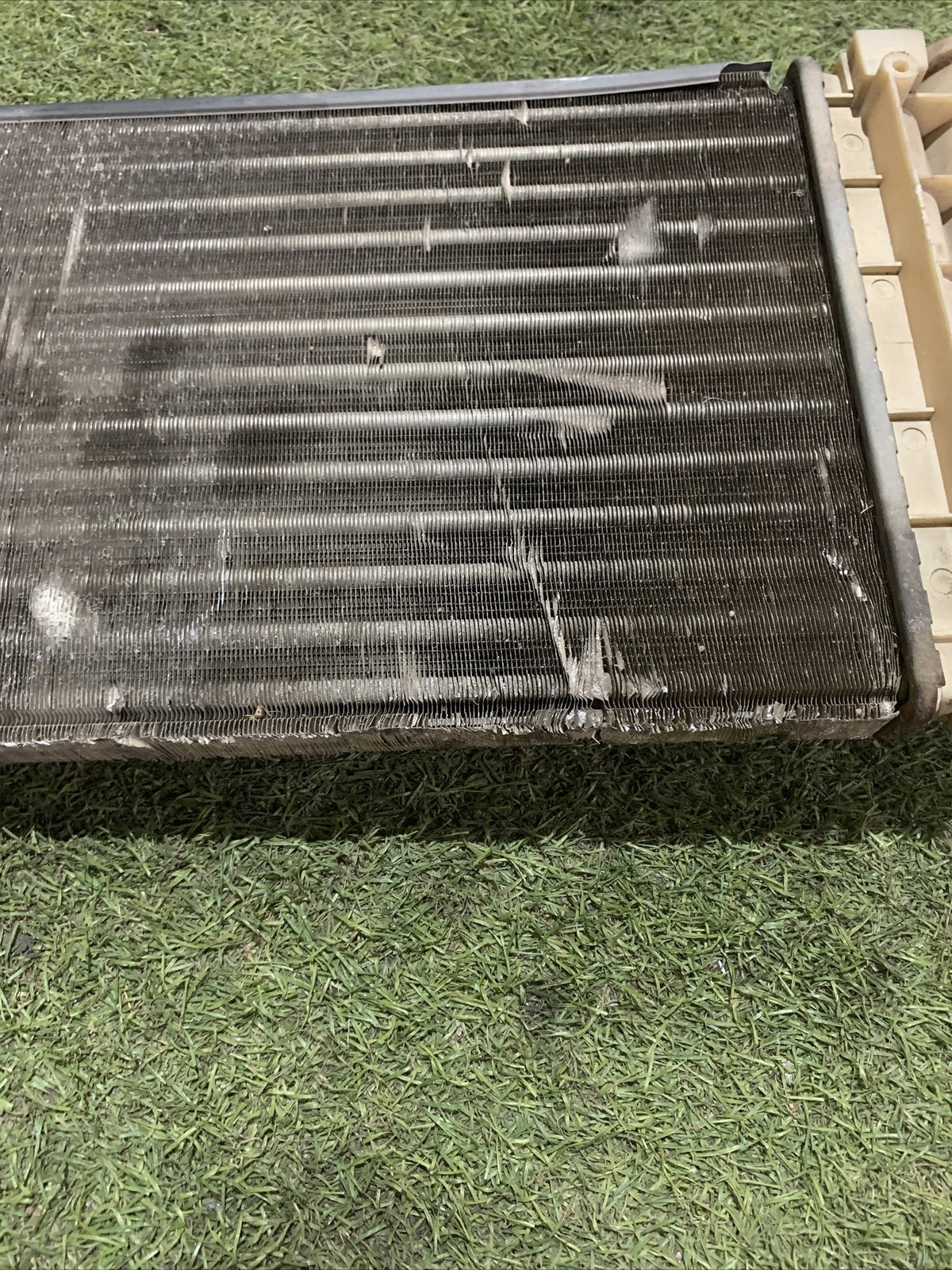 Radiatore Acqua Fiat Panda dal 1986 al 2003 Cod 597654W0 (2)