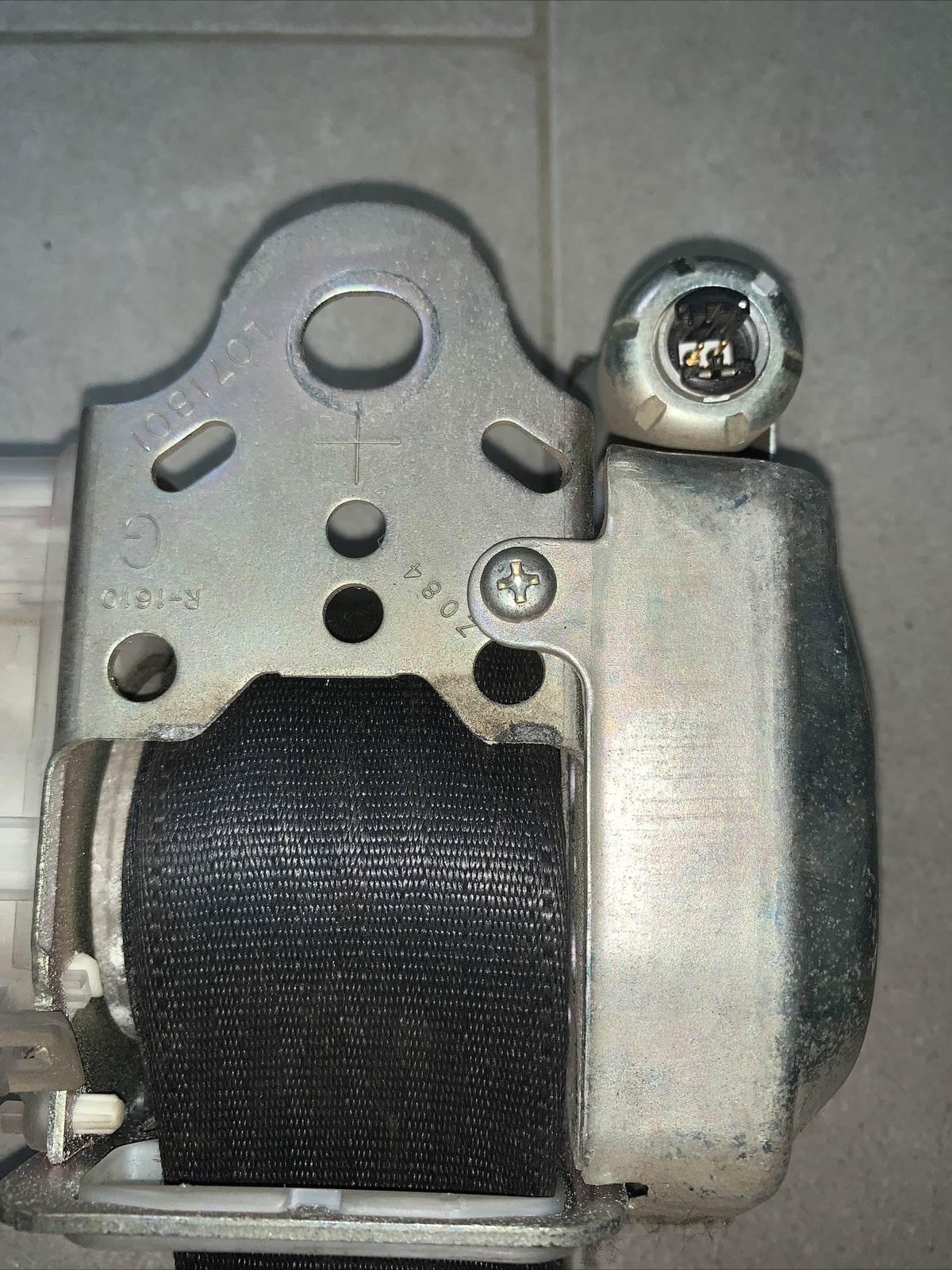 7P2170-P CINTURA PRETENSIONATORE ANTERIORE SINISTRA TOYOTA AYGO 2005-2014