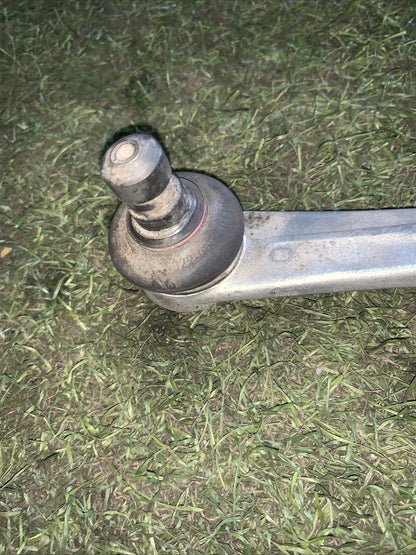 Braccio Oscillante Anteriore Superiore Destra Audi A4 2011 8K0506B