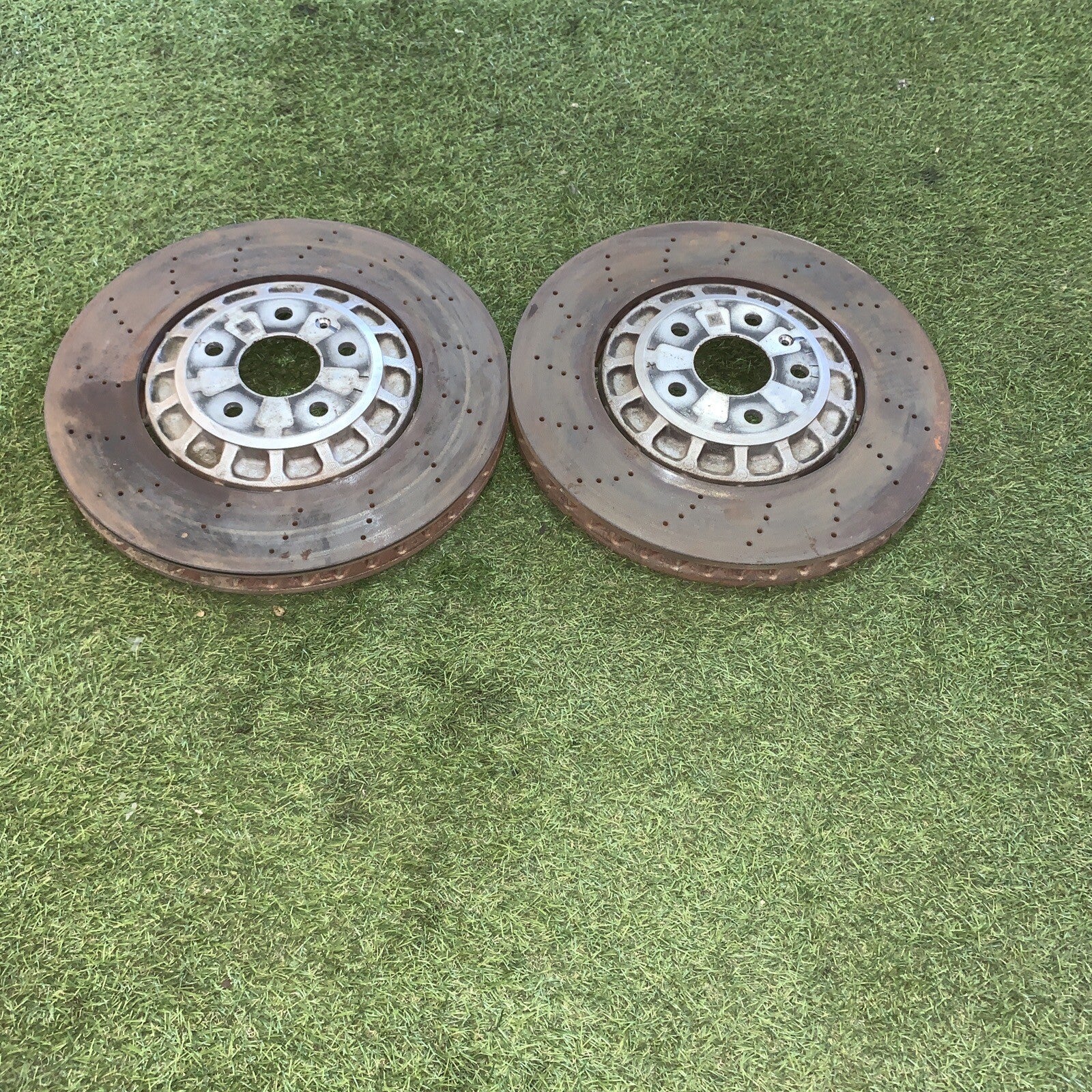 Coppia Dischi Freni Anteriori  Audì RSQ3 4M0615301BJ