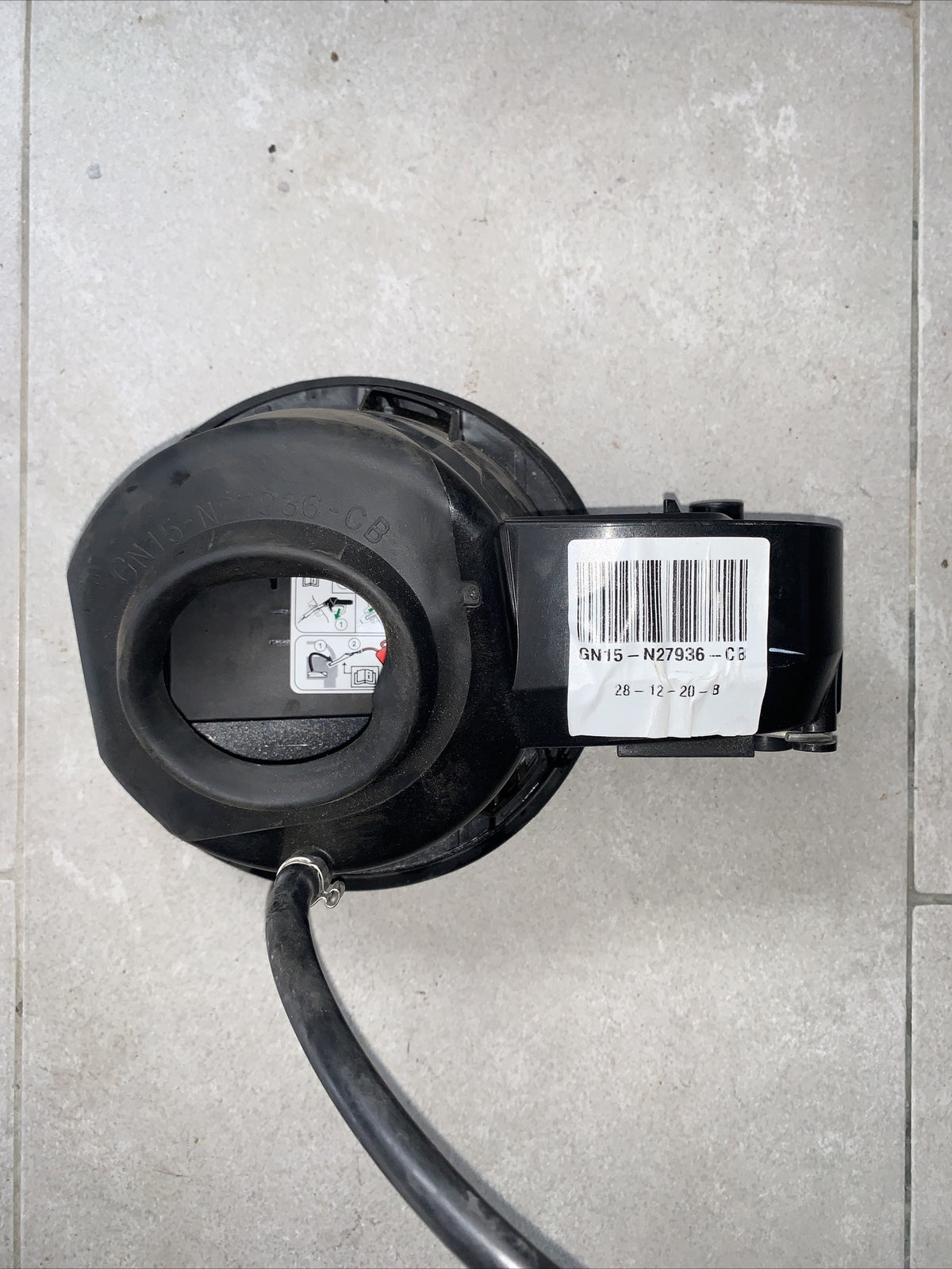 GN15-N27936-CB TAPPO SERBATOIO SPORTELLINO CARBURANTE FORD EcoSport