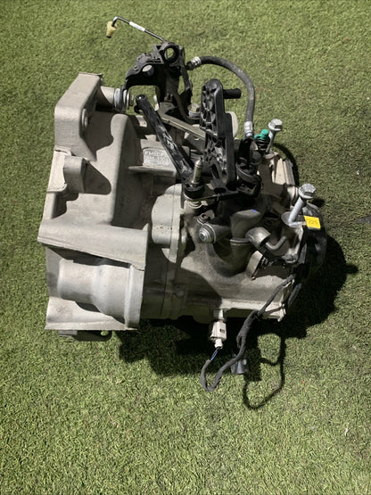 CAMBIO MANUALE VOLKSWAGEN POLO VI AW1, BZ1, AE1 1.0 T 2023 5M 0DF300045L