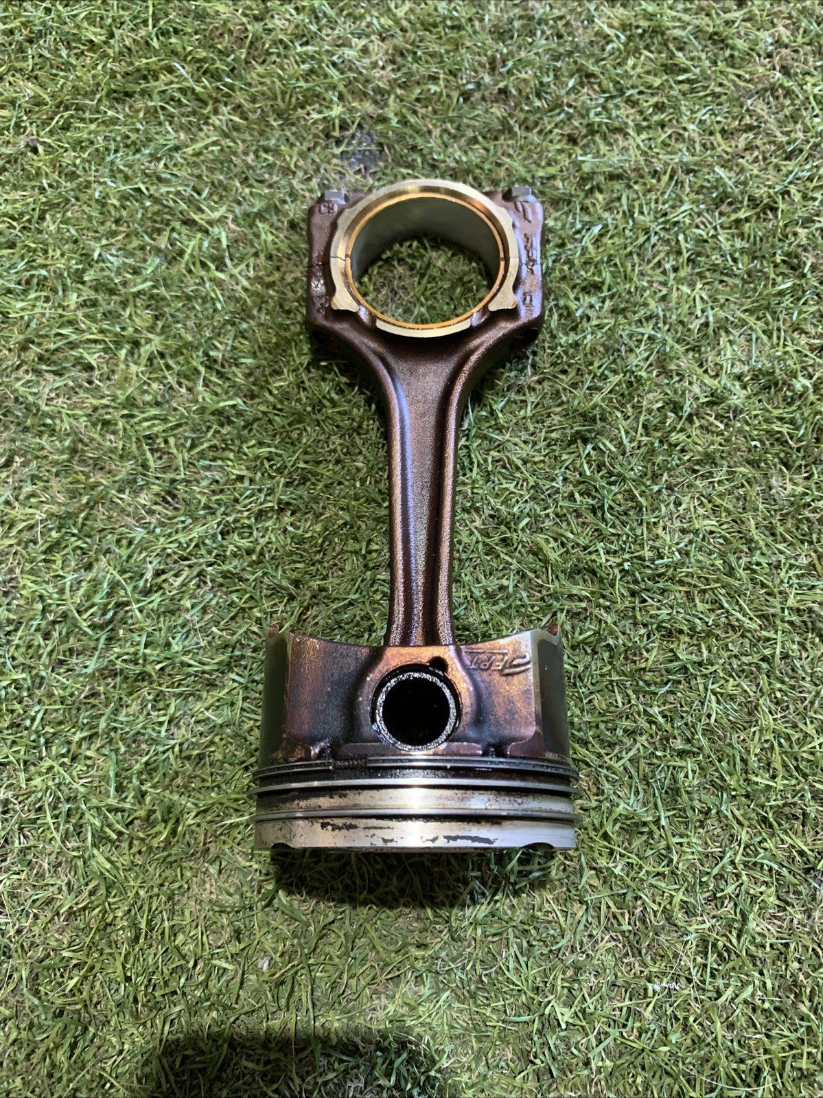 Pistone Motore Fiat 500 Abarth 2011 1.4 Benzina (2)