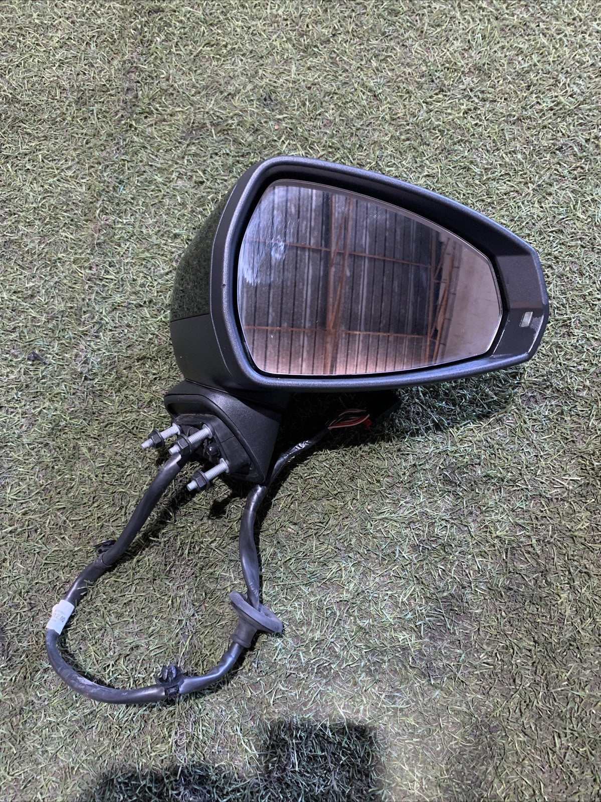 SPECCHIO SPECCHIETTO RETROVISORE DX DESTRO AUDI A3 8V 14 PIN
