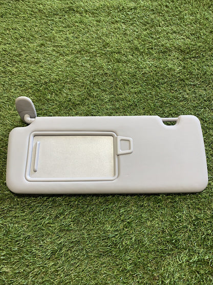 85210R2000ED ALETTA PARASOLE SINISTRA KIA SPORTAGE 2023