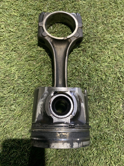 Pistone Motore Toyota Rav 4 2002 2.0 Diesel 1320127011A0 (2)