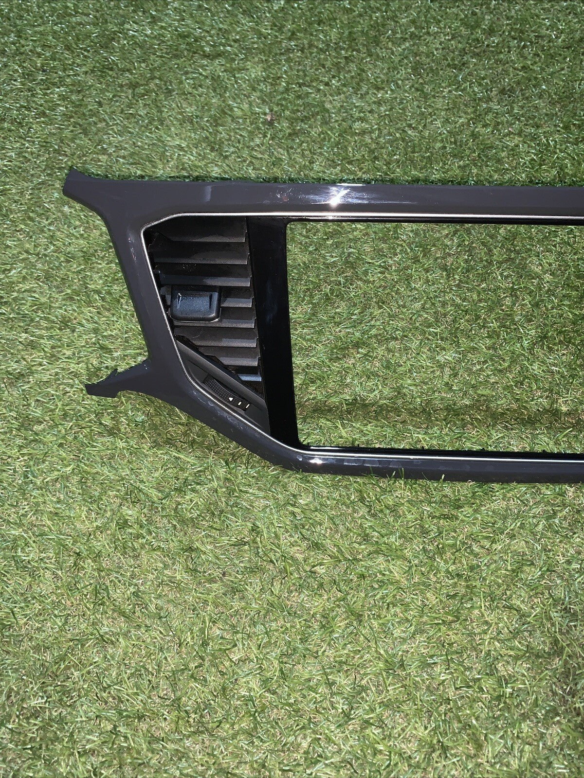 2GA858416 MODANATURA CENTRALE CRUSCOTTO VOLKSWAGEN T-Roc