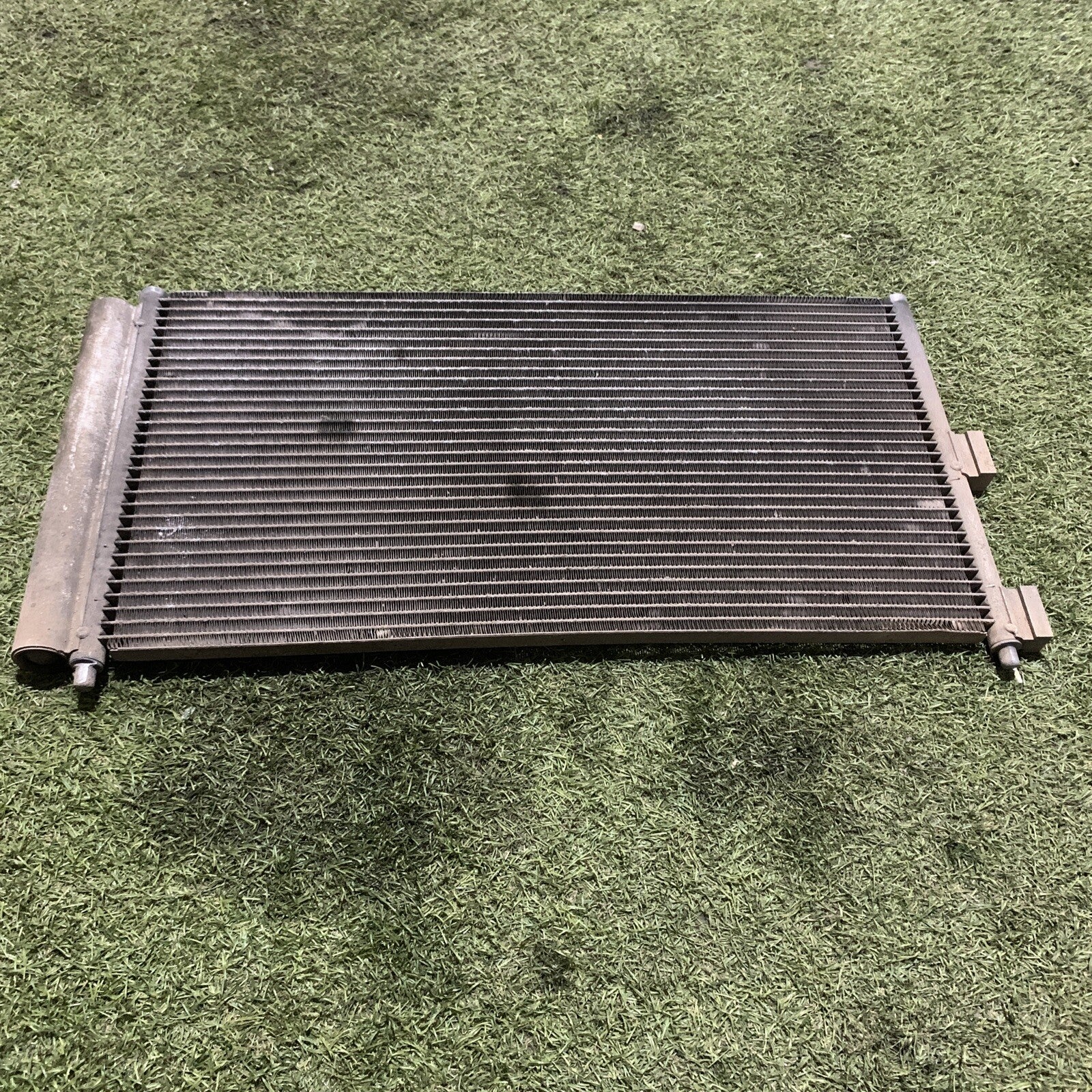 Condensatore Radiatore Aria Condizionata Fiat Punto 1.3 MJT