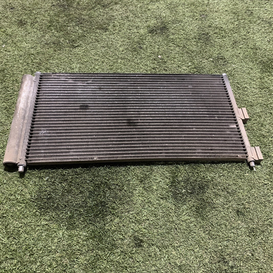 Condensatore Radiatore Aria Condizionata Fiat Punto 1.3 MJT