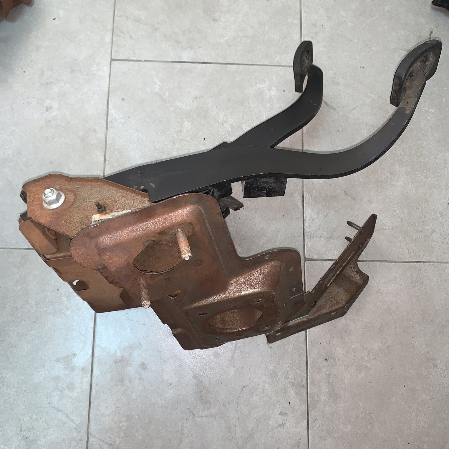 PEDALIERA FRENO + FRIZIONE FIAT Sedici