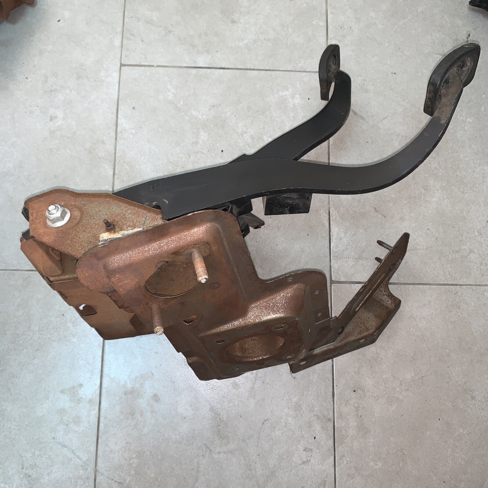 PEDALIERA FRENO + FRIZIONE FIAT Sedici