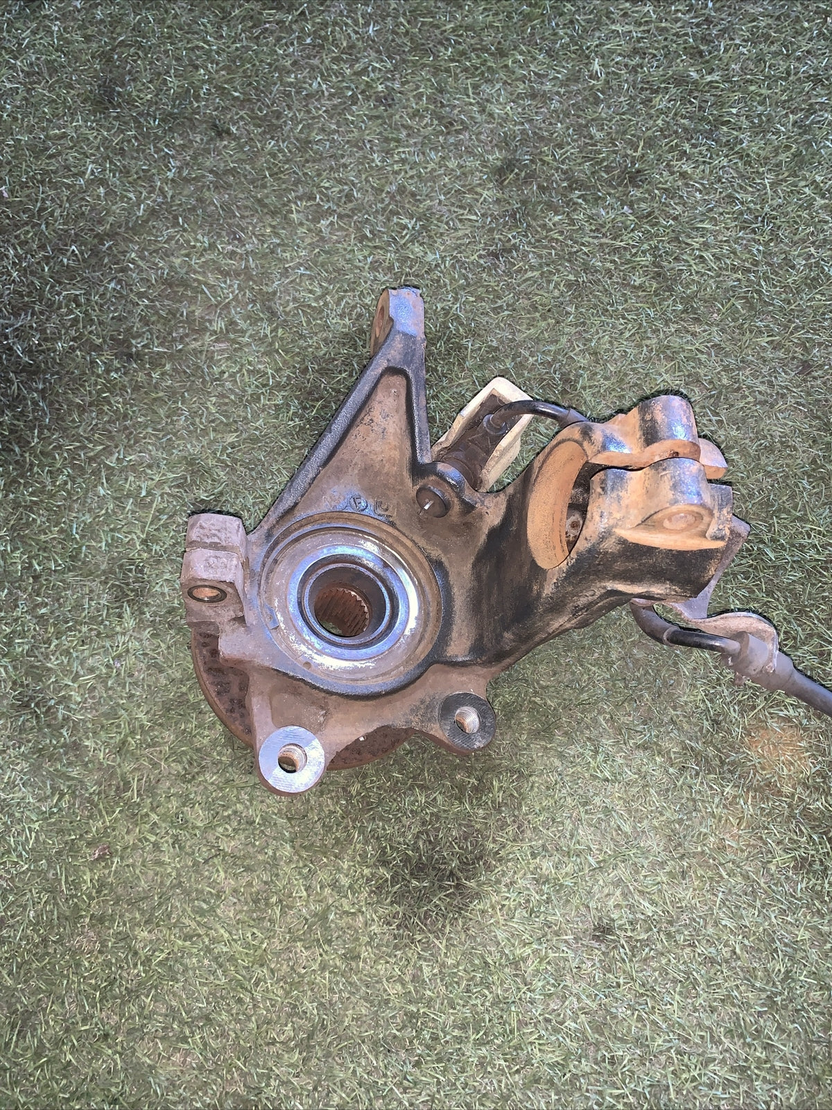 Mozzo montante fusello Anteriore Sinistro  citroen berlingo 1 serie 1.9