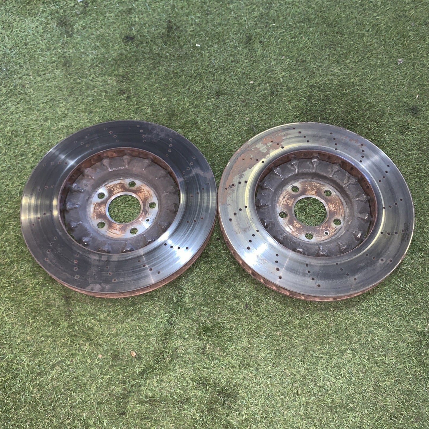 Coppia Dischi Freni Anteriori  Audì RSQ3 4M0615301BJ