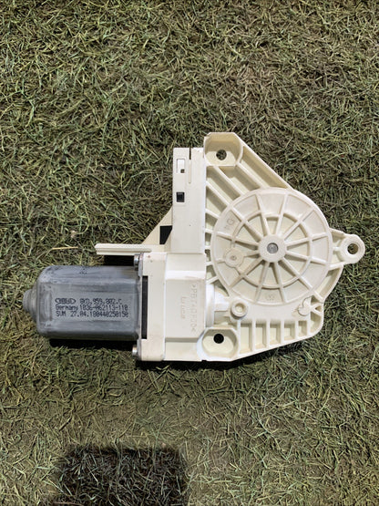 MOTORINO ALZAVETRO ANTERIORE DESTRO AUDI A1 (2010-2018) COD: 8K0959802C