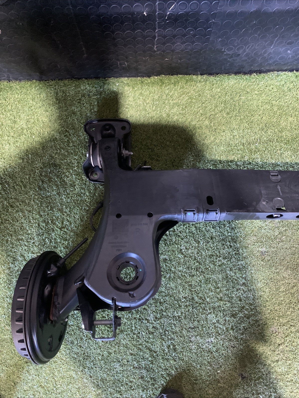 Ponte Assale Posteriore A Tamburi VOLKSWAGEN POLO 2023 2Q0501053BP