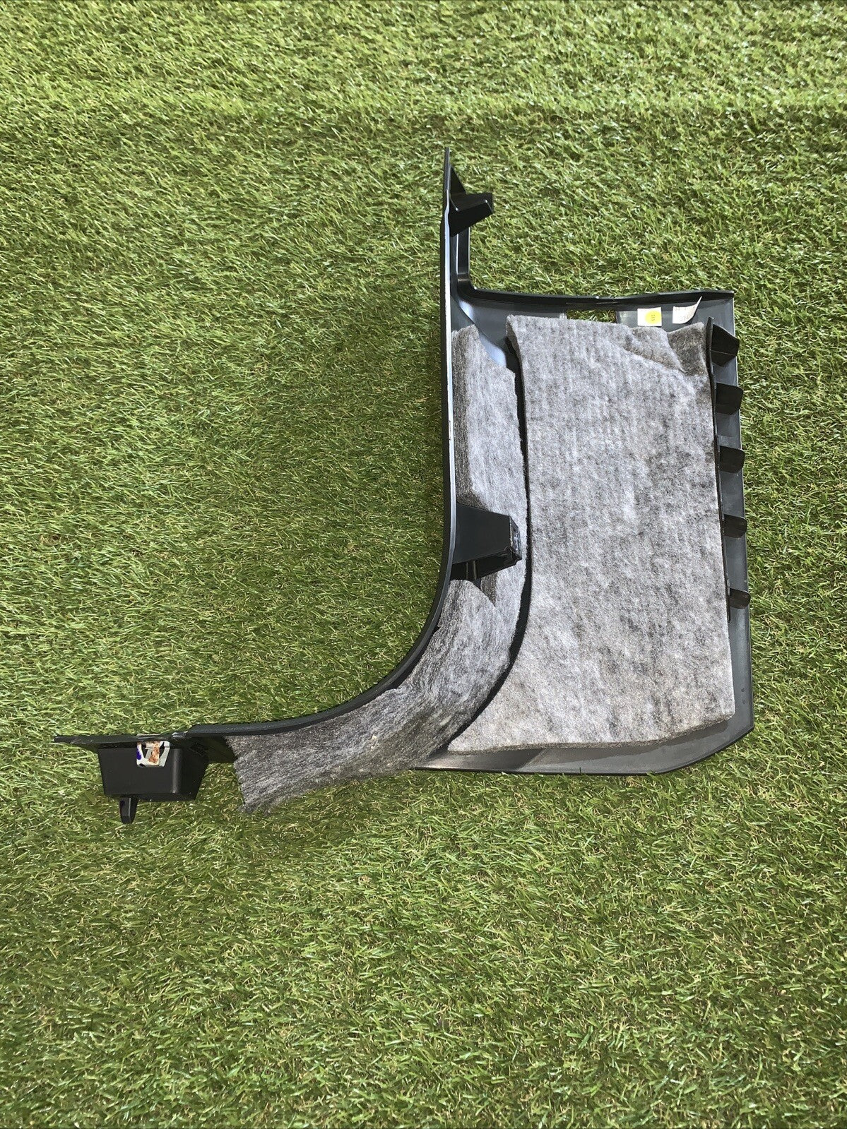 RIVESTIMENTO VANO PIEDI LATERALE ANTERIORE DESTRO AUDI Q7 2016 4M1867272A