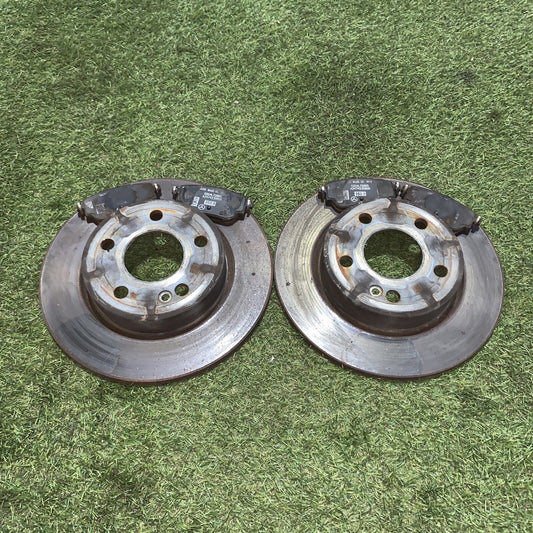 Kit Dischi E Pastiglie Posteriore Mercedes W177