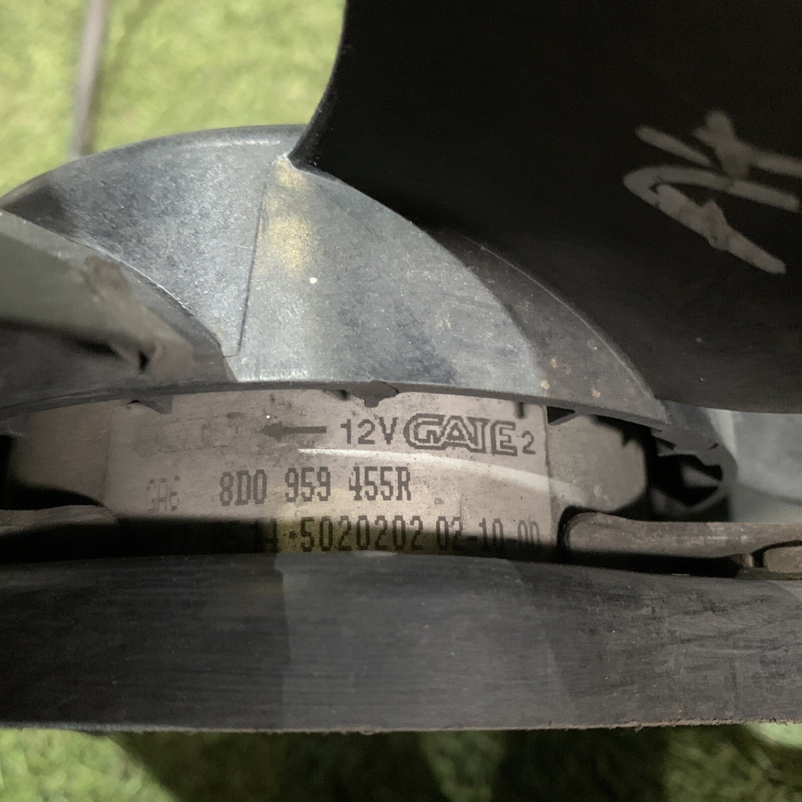 8D0959455R ELETTROVENTOLA AUDÌ A4 1.9 (2004)