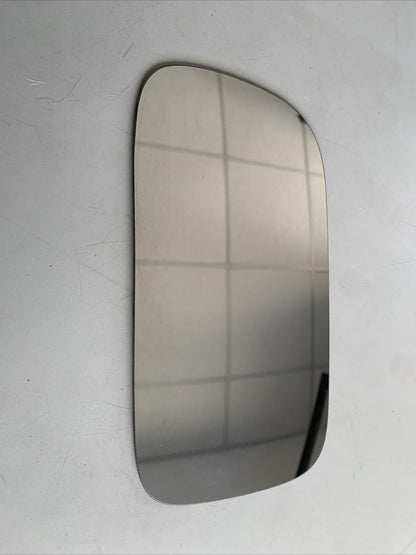 vetro specchietto sinistro nissan primera 1996