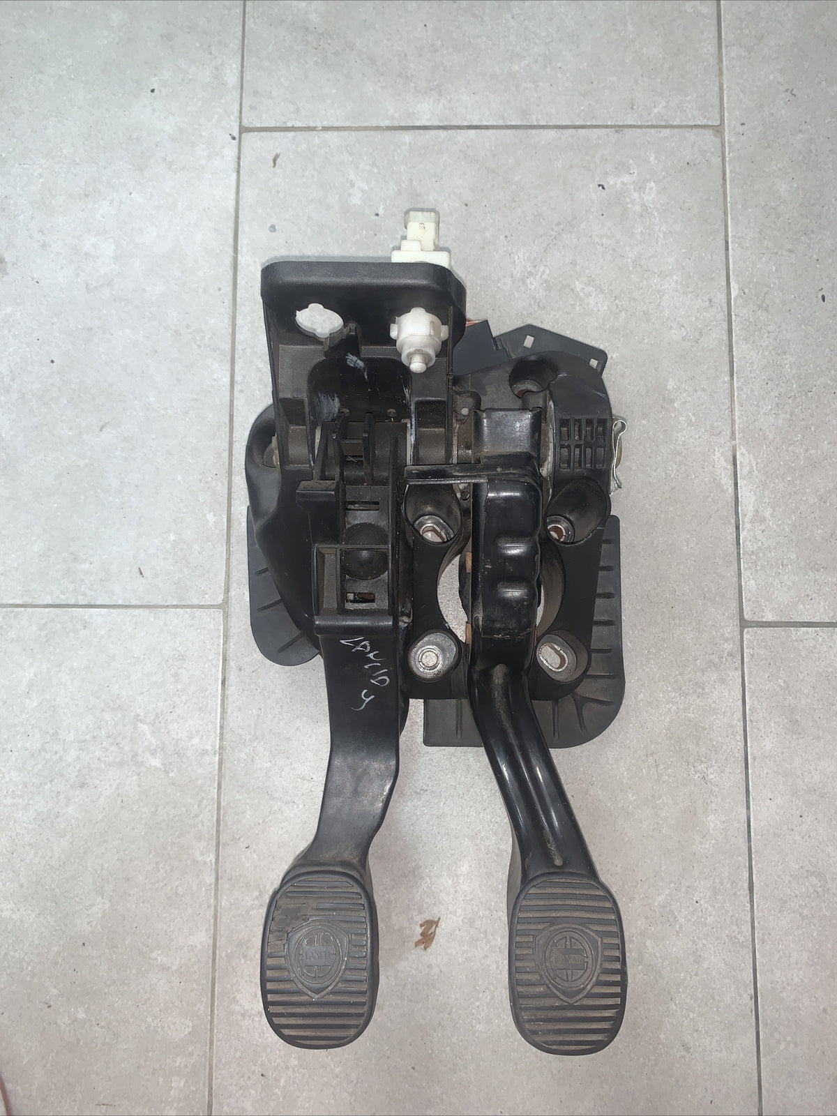 PEDALIERA FRENO + FRIZIONE LANCIA Ypsilon 3808430008