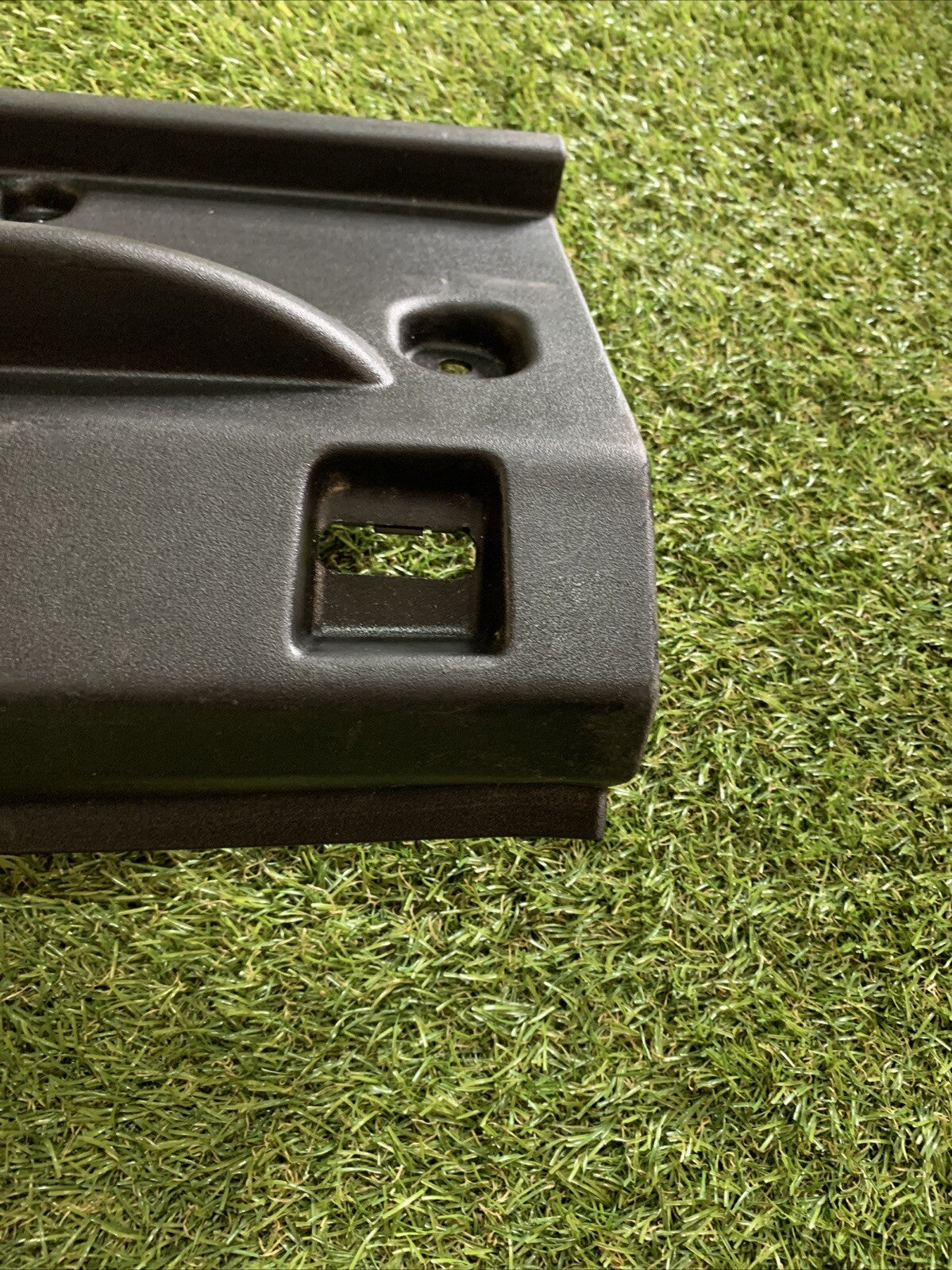 RIVESTIMENTO BAGAGLIAIO / BATTICOFANO POSTERIORE FIAT 500X 2022 - 735680193 (2)