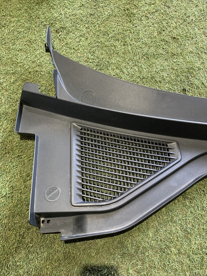 Griglia Gocciolatoio Parte Destra Volkswagen T-Roc 2023 2GA819404