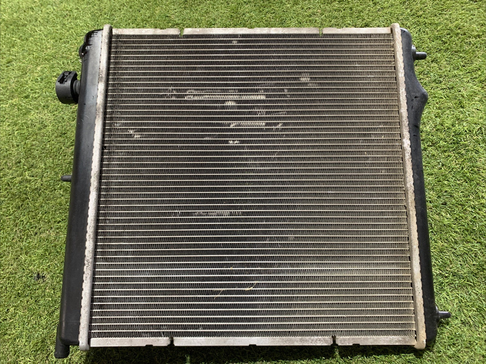 Radiatore Acqua Peugeot 208 2017 1.2 Benzina 886160000