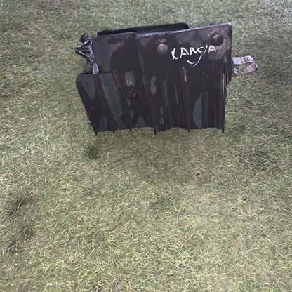 Vassoio supporto batteria originale Lancia Ypsilon 843 2004 468261310