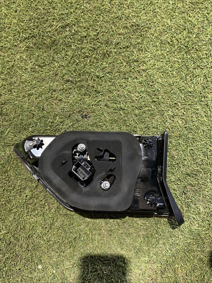 STOP FANALE POSTERIORE INTERNO SINISTRO VOLKSWAGEN TIGUAN 2023 5NA945093F