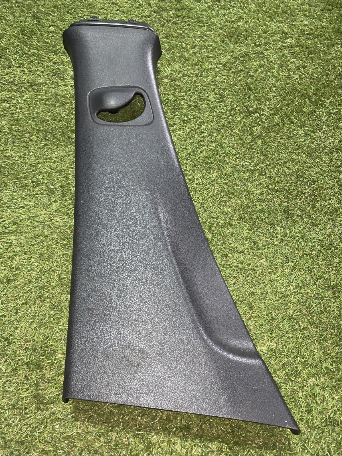 A1776900200 RIVESTIMENTO INTERNO MONTANTE CENTRALE SUPERIORE SX MERCEDES W177