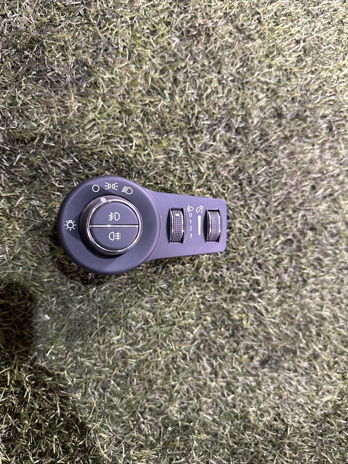 INTERRUTTORE COMANDO LUCI FIAT 500 X Serie 07356582960 2020